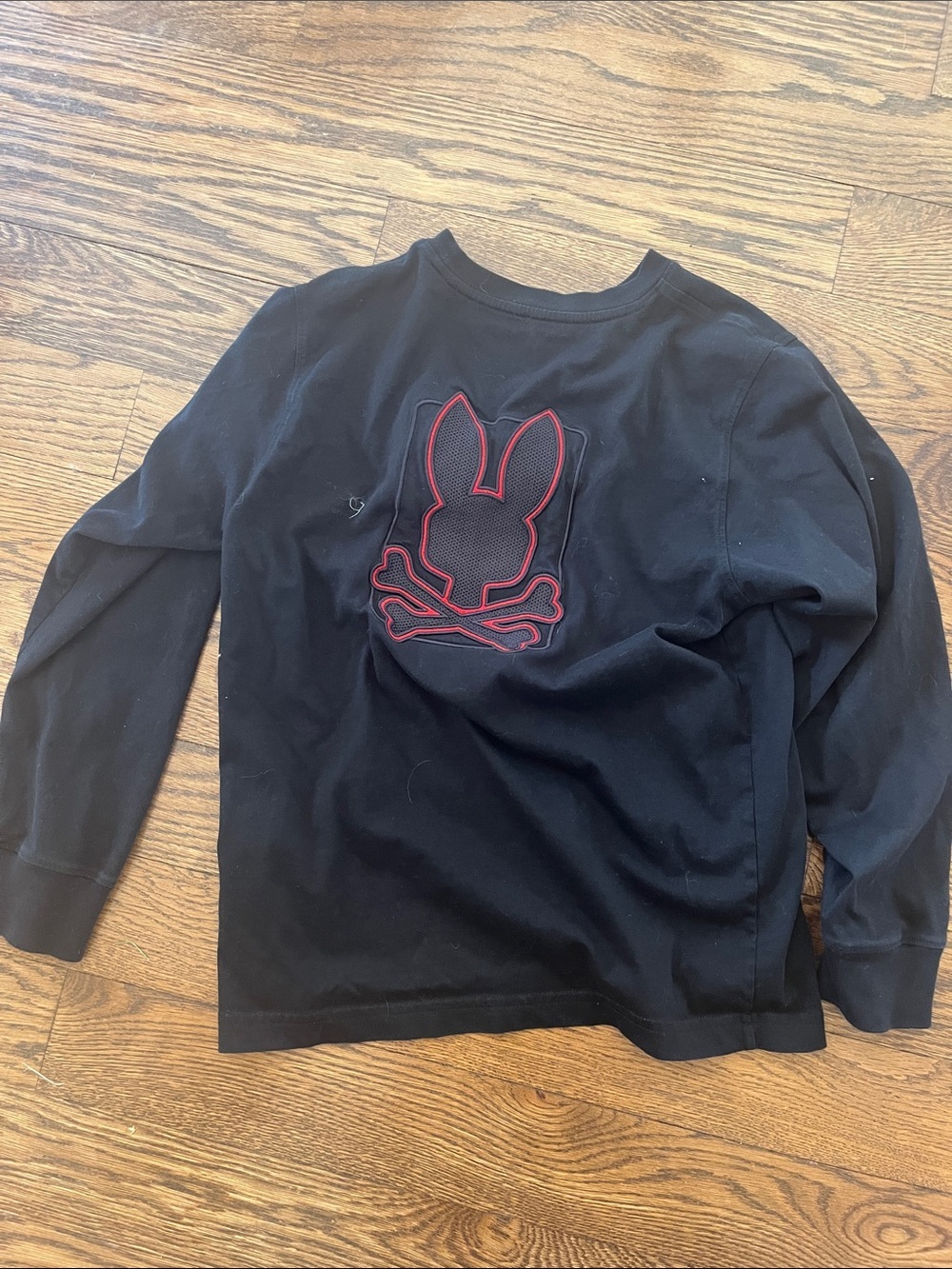 Psycho Bunny L kidsBlack Kids Long-Sleeve Tee with Red Bunny Logo